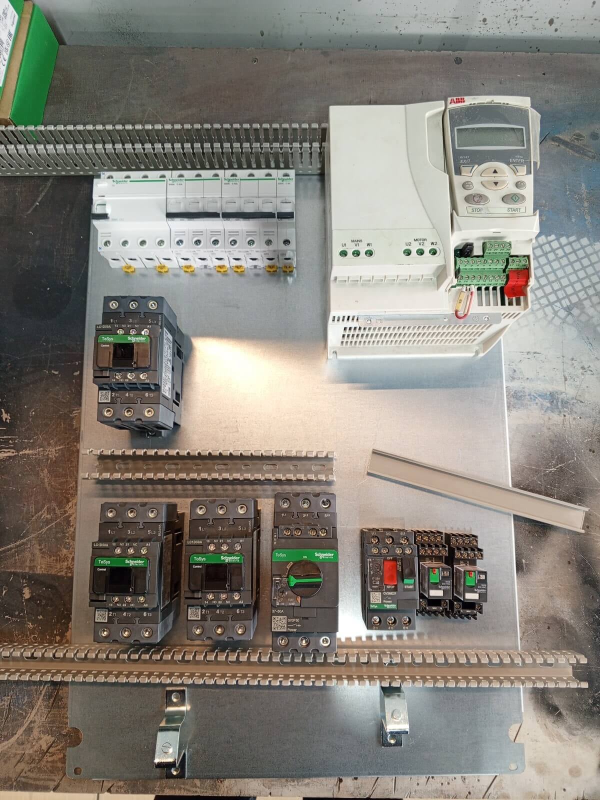 Motor Kontrol Panosu İmalatı | Tel: 0(546) 452 27 46 Kompresör Tamir Bakım Servisi Pendik Tuzla AY Makina Otomasyon